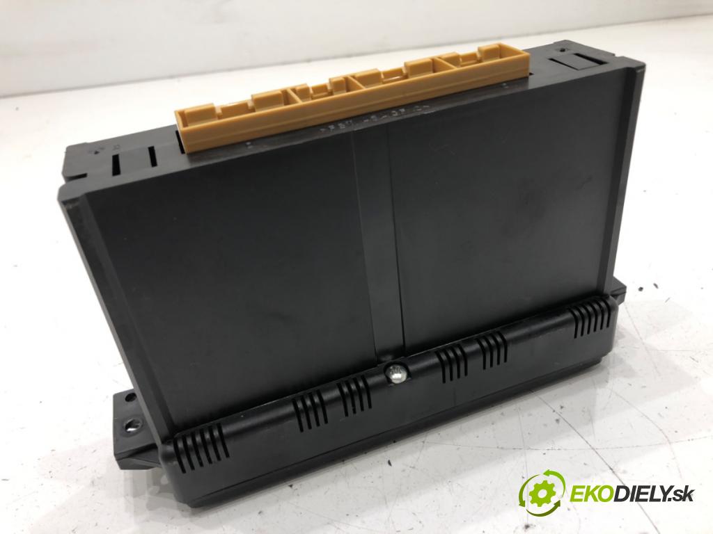 AUDI A3 8L liftback 2000 74 kW 1.6 1595 Panel ovládania kúrenia 8L0820043M (Prepínacie páčky pod volantom)