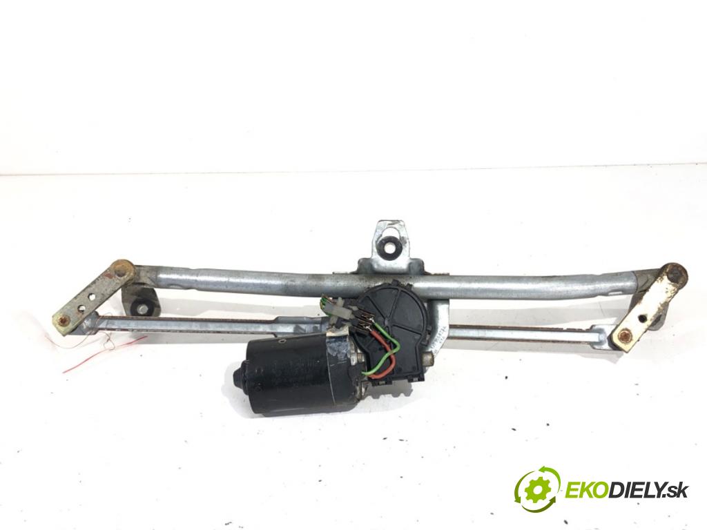 AUDI A3 8L liftback 2000 74 kW 1.6 1595 mechanismus stěračů přední část 1J1955113A (Motorek stěračů přední)