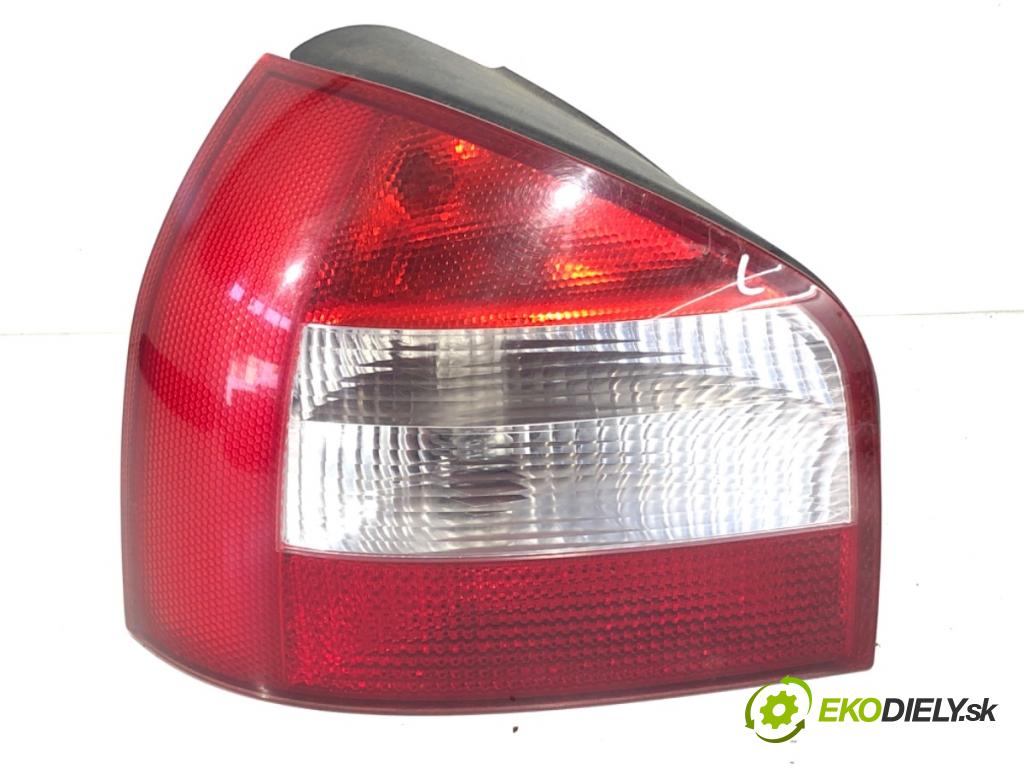 AUDI A3 8L liftback 2000 74 kW 1.6 1595 světlo levý zadní část 