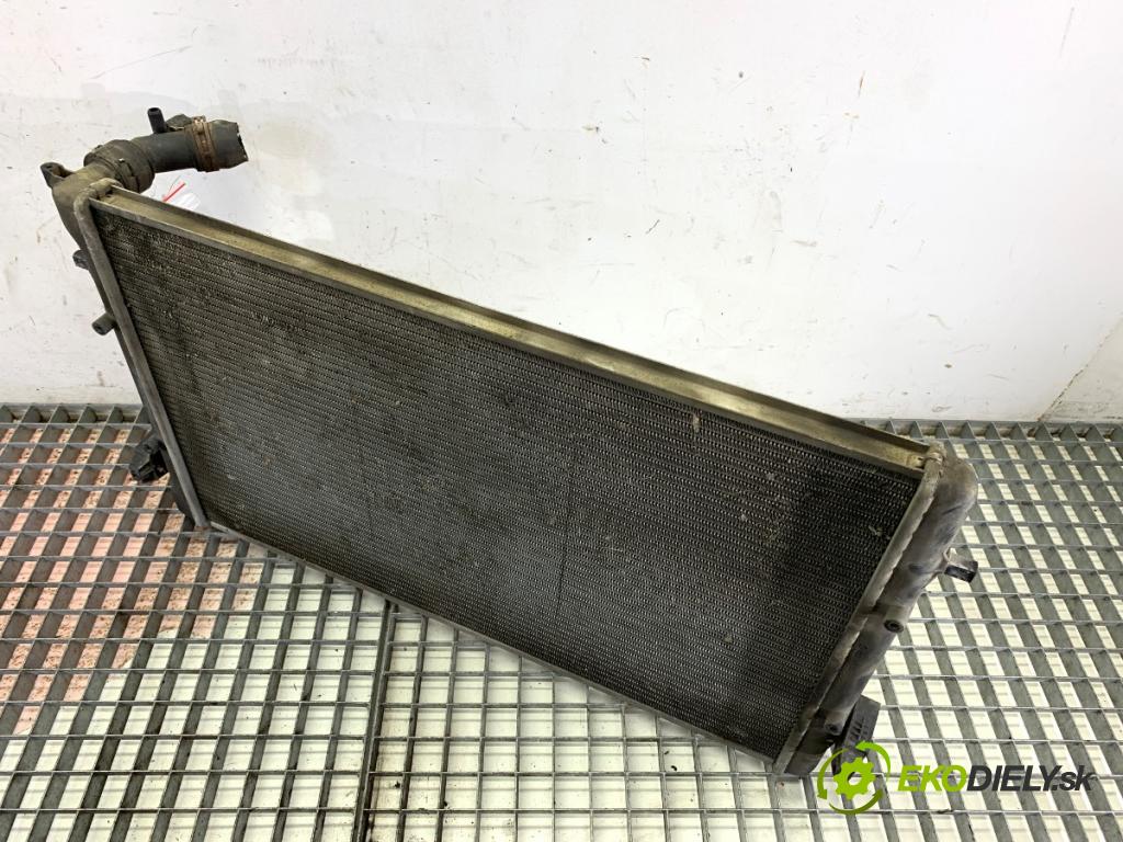 AUDI A3 8L liftback 2000 74 kW 1.6 1595 chladič vody 1J0121253AD (Vodní chladič)