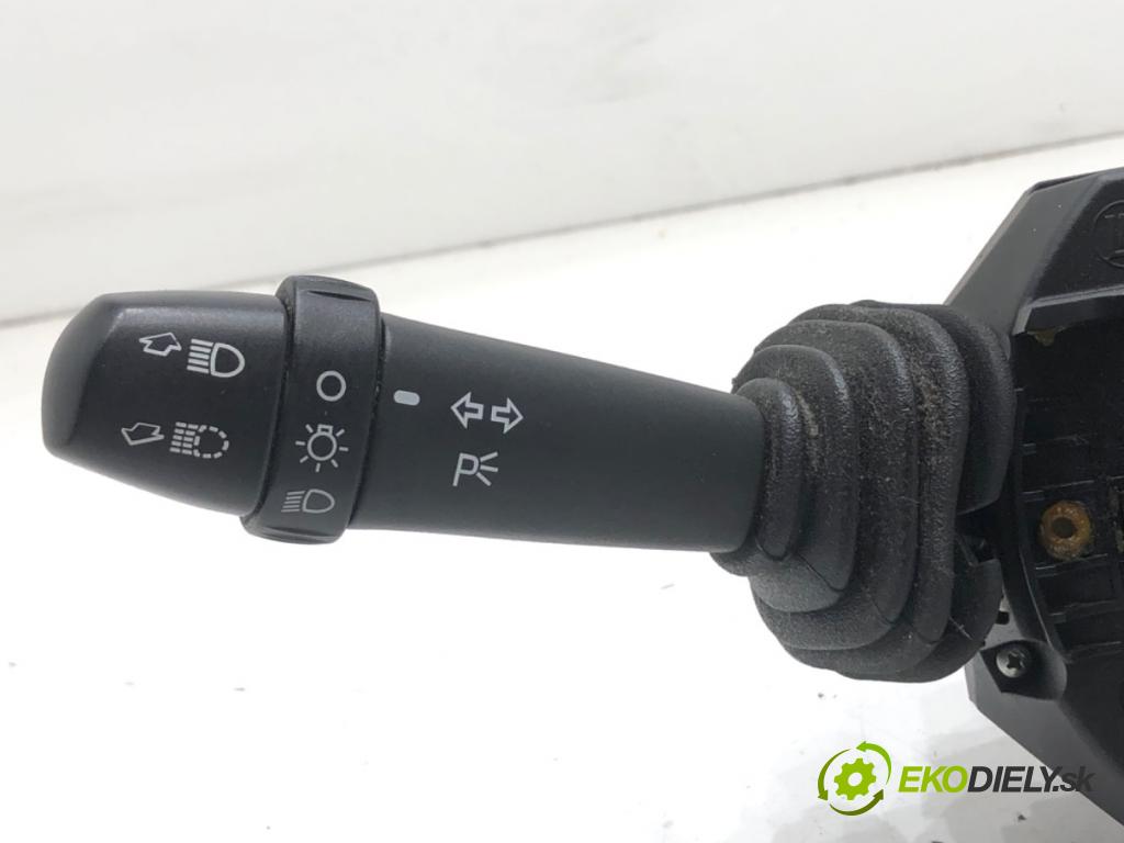 FIAT BRAVO II liftback 2009 66 kW 1.4 (198AXA1B) 1368 Prepínač kombinovaný 07354870910 (Prepínacie páčky pod volantom)