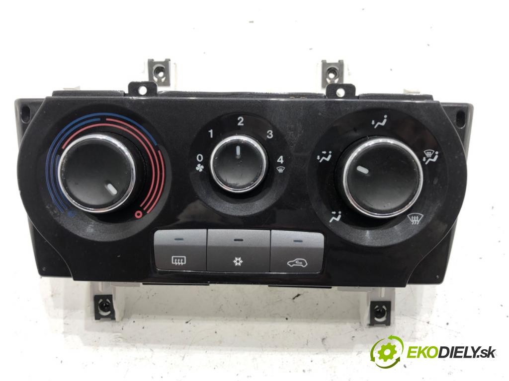 FIAT BRAVO II liftback 2009 66 kW 1.4 (198AXA1B) 1368 Panel ovládania kúrenia 5G7846100 (Prepínacie páčky pod volantom)