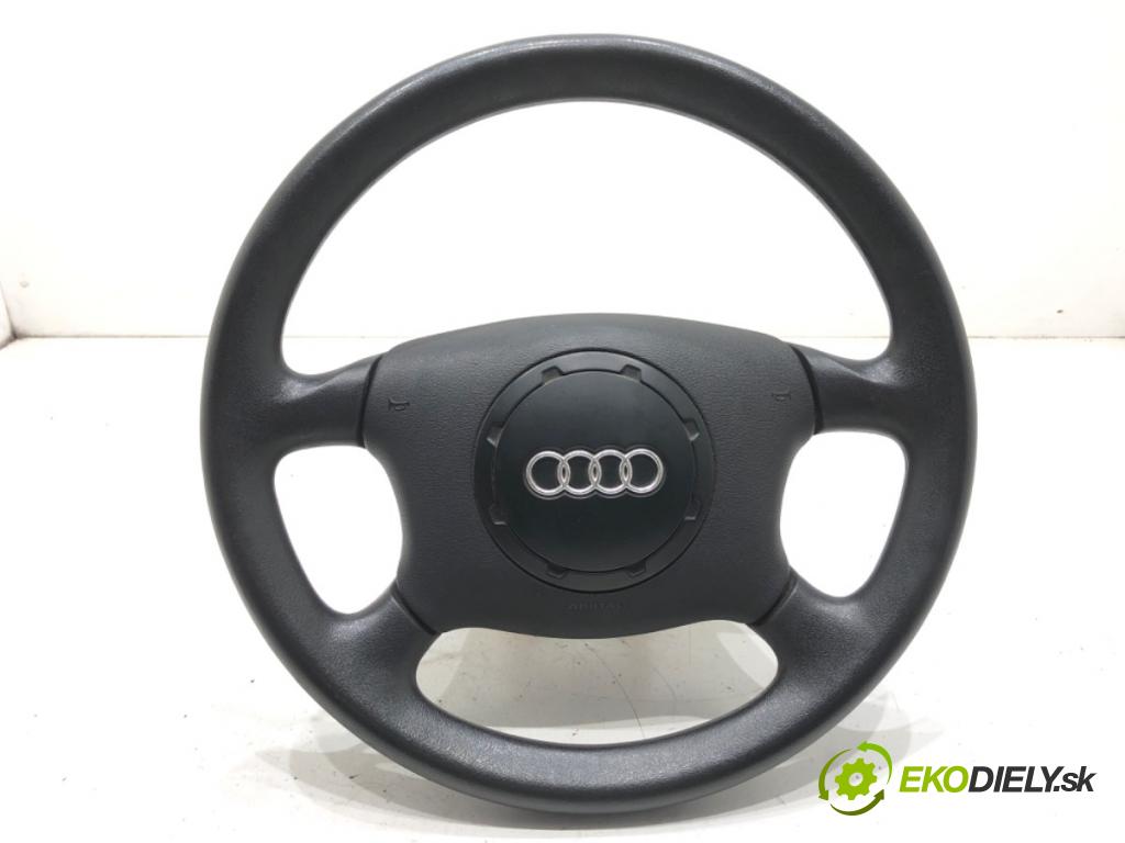 AUDI A3 8L liftback 2000 74 kW 1.6 1595 volant POLŠTÁŘ: 
