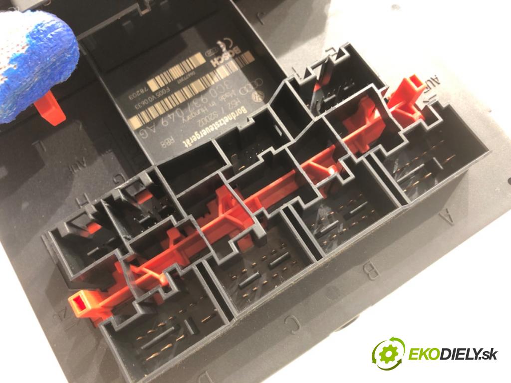 VW PASSAT B6 sedan 2006 103 kW 2.0 TDI 1968 Modul BORDNETZ 3C0937049AG (Riadiaca jednotka ostatné)