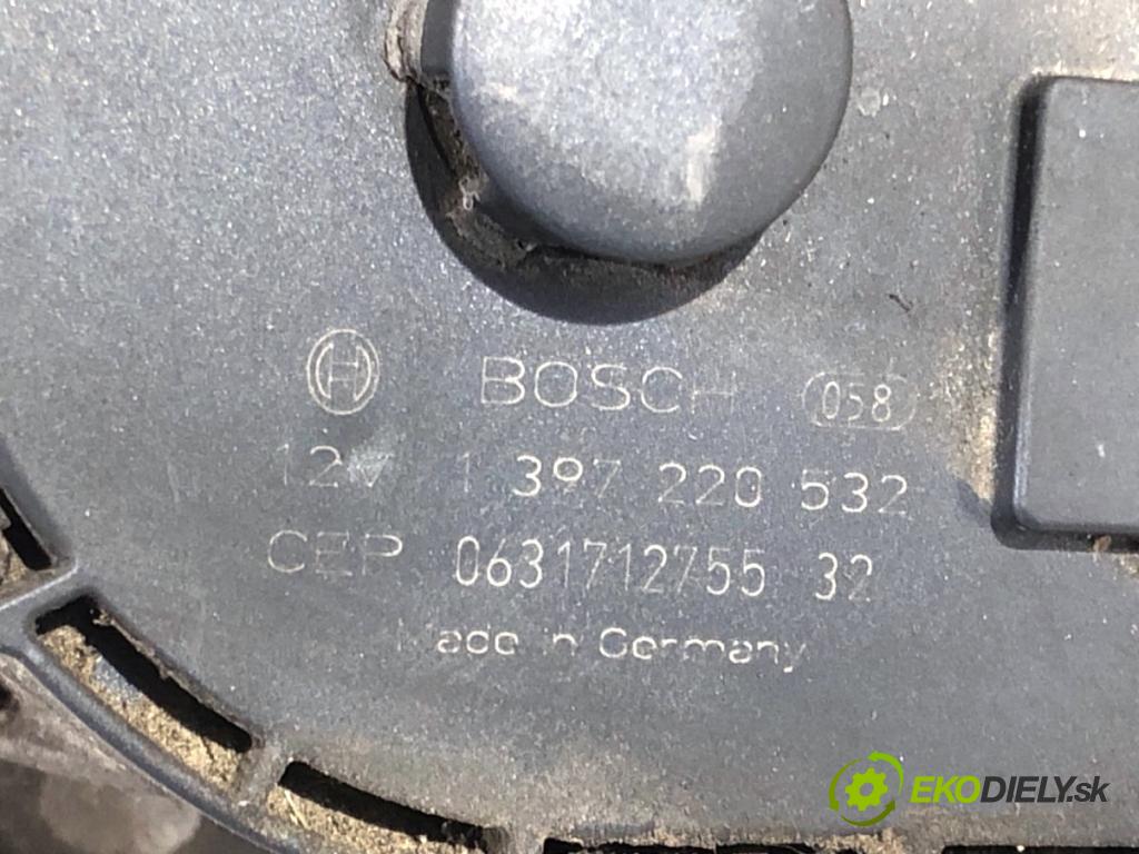 VW PASSAT B6 sedan 2006 103 kW 2.0 TDI 1968 mechanismus stěračů přední část 3C1955601 (Motorek stěračů přední)