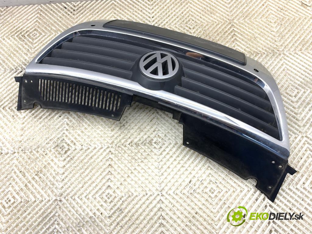 VW PASSAT B6 sedan 2006 103 kW 2.0 TDI 1968 mřížka maska 3C0853651 (Přední mřížka (maska chladiče))