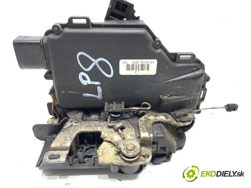 VW GOLF IV liftback 2000 85 kW 1.9 TDI 1896 zámok dveře levý přední část 6X1837013H