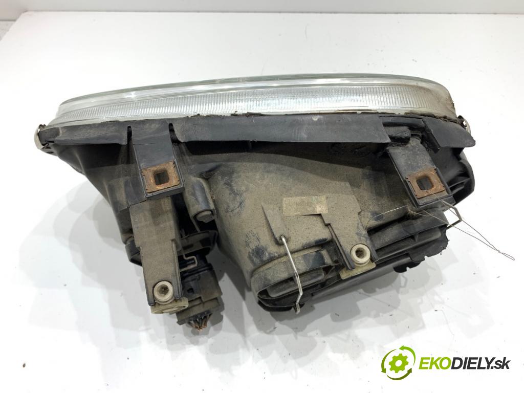 VW GOLF IV liftback 2000 85 kW 1.9 TDI 1896 Svetlomet pravy predný