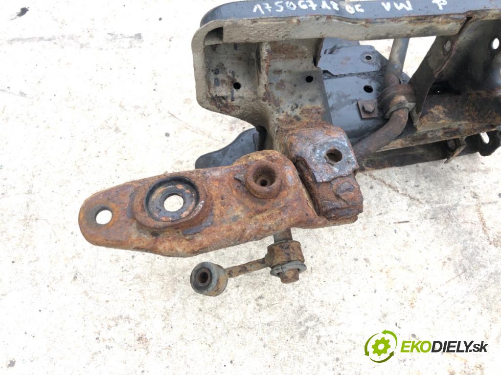 VW TRANSPORTER T4 Skrzynia 1991 57 kW 2.4 D 2370 výztuha pod motor  (Přední výztuha)