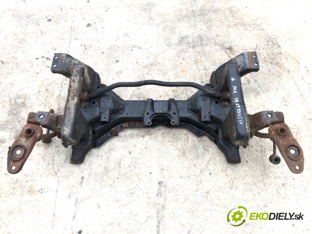 VW TRANSPORTER T4 Skrzynia 1991 57 kW 2.4 D 2370 výztuha pod motor  (Přední výztuha)