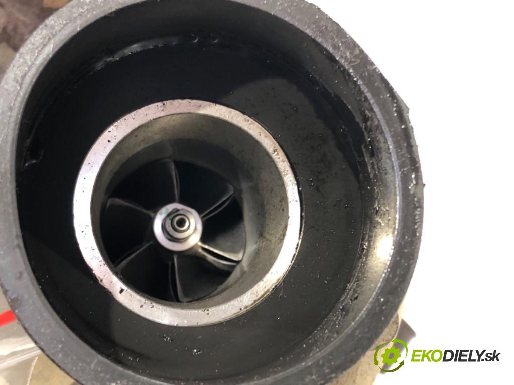 AUDI A3 8P liftback 2004 77 kW 1.9 TDI 1896 turbo 038253016R (Kompletní turbodmychadlo)