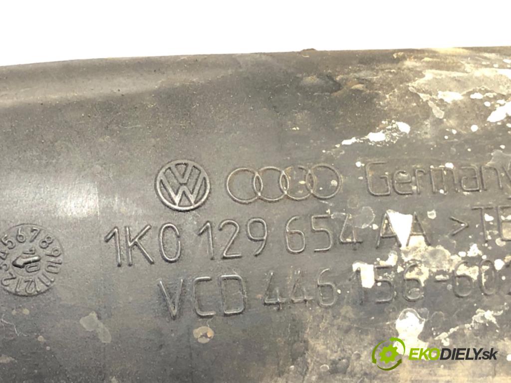 AUDI A3 8P liftback 2004 77 kW 1.9 TDI 1896 Rúra vzduchu 1K0129684B