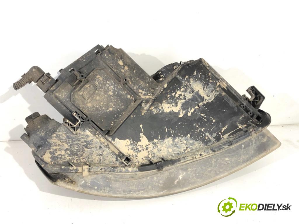 AUDI A3 8P liftback 2004 77 kW 1.9 TDI 1896 světlomet levý přední část 8P0941003A