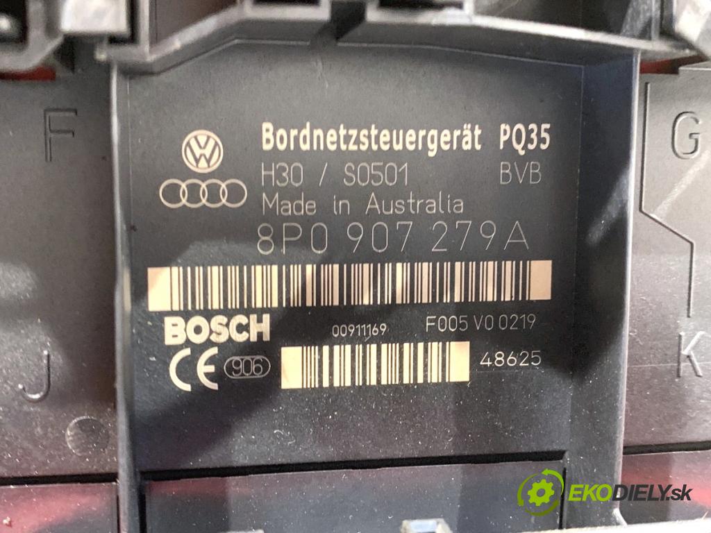 AUDI A3 8P liftback 2004 77 kW 1.9 TDI 1896 Modul komfortu 8P0907279A (Modul komfortu)