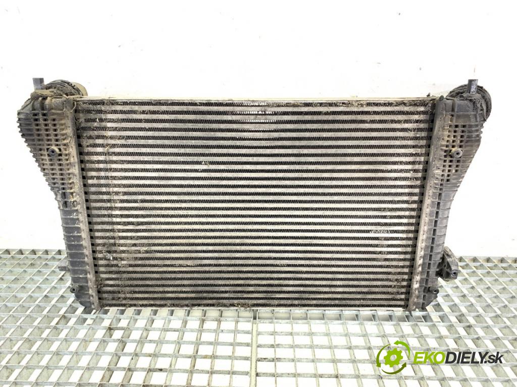 AUDI A3 8P liftback 2004 77 kW 1.9 TDI 1896 intercooler 1K0145803 (Intercooler (chladič stlačeného vzduchu))