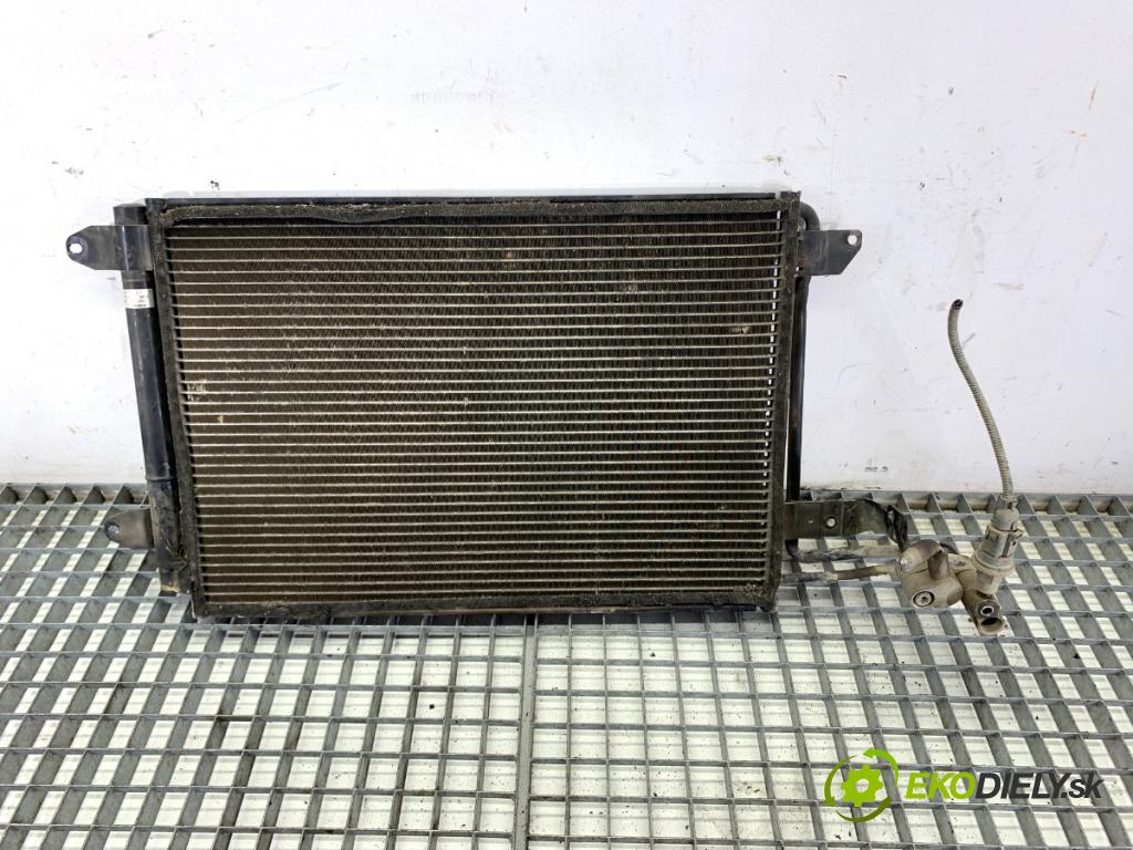AUDI A3 8P liftback 2004 77 kW 1.9 TDI 1896 chladič klimatizace 1K0820411F (Chladič klimatizace)