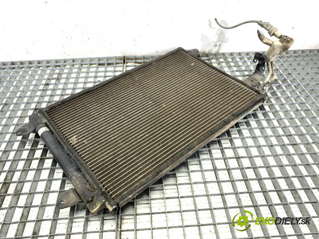 AUDI A3 8P liftback 2004 77 kW 1.9 TDI 1896 chladič klimatizace 1K0820411F (Chladič klimatizace)