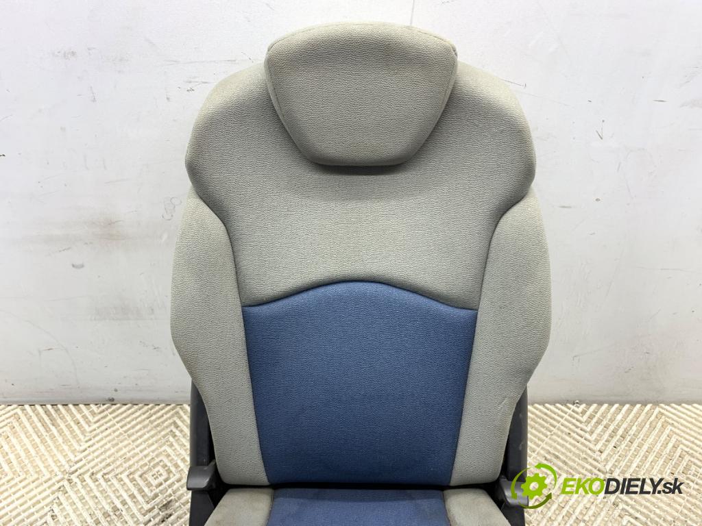 CITROEN C8 nadwozie wielkoprzestrzenne (MPV) 2003 80 kW 2.0 HDi 1997 sedadlo zadní část