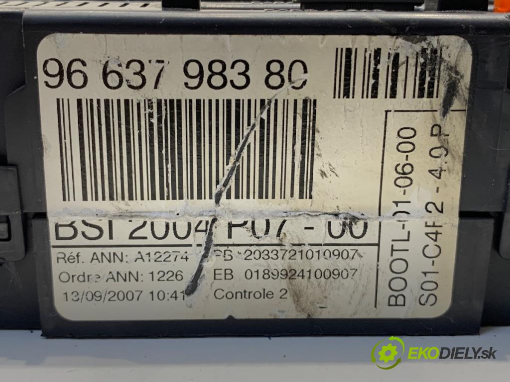 CITROEN C4 PICASSO I nadwozie wielkoprzestrzenne (MPV) 2007 80 kW 1.6 HDi 1560 modul BSI 9663798380 (Pojistková skříňka)