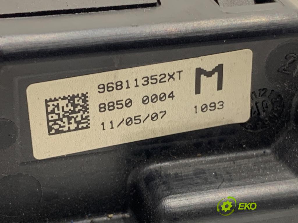 CITROEN C4 PICASSO I nadwozie wielkoprzestrzenne (MPV) 2007 80 kW 1.6 HDi 1560 Kulisa 96811352XT (Rýchlostná páka (kulisa))