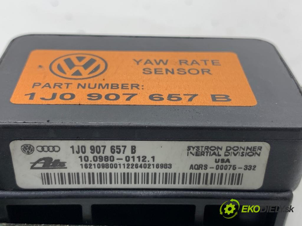AUDI A3 8L liftback 2001 81 kW 1.9 TDI 1896 Snímač ESP 1J0907657B