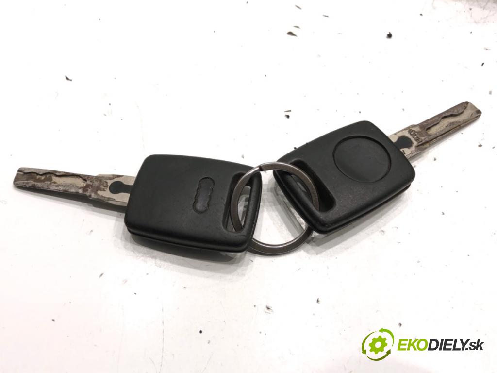 AUDI A3 8L liftback 2001 81 kW 1.9 TDI 1896 spinačka 4B0905851 (Spínacia skrinka)