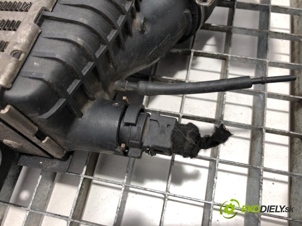 VW TRANSPORTER T4 Autobus 1998 50 kW 1.9 TD 1896 intercooler  (Intercooler (chladič stlačeného vzduchu))