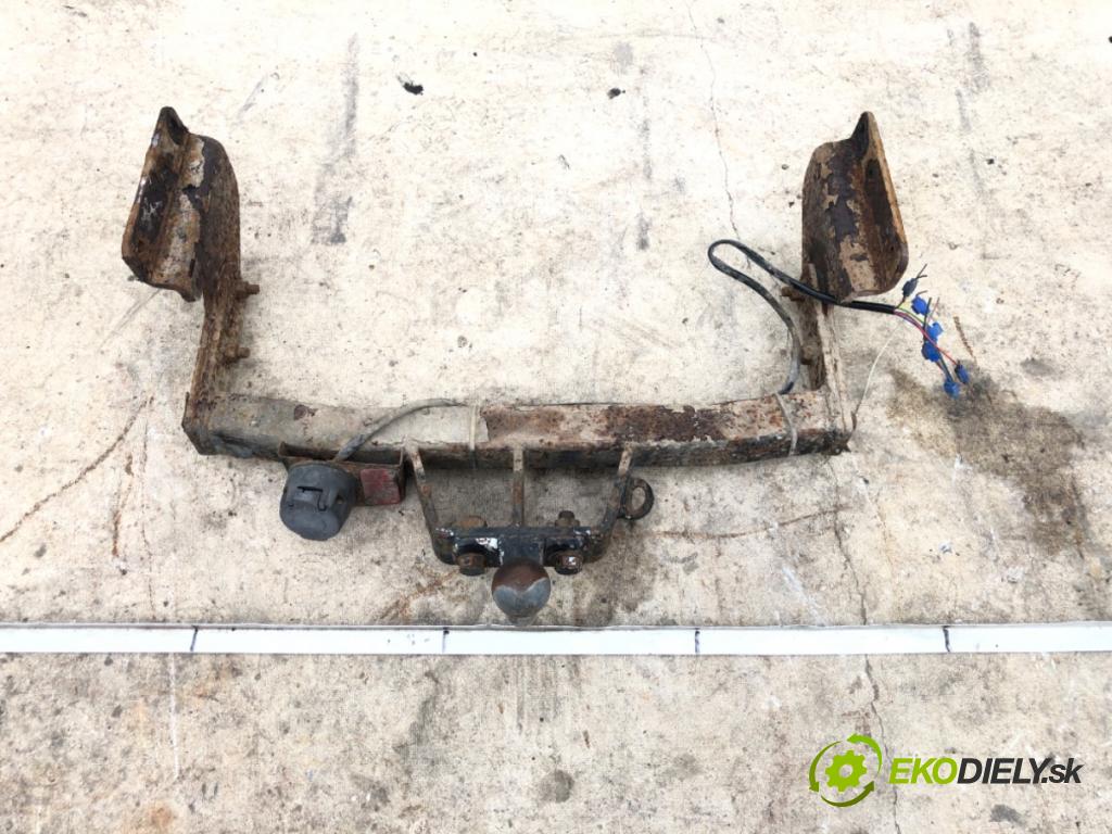 VW TRANSPORTER T4 Autobus 1998 50 kW 1.9 TD 1896 Hák tažné zařízení  (Tažné zařízení)