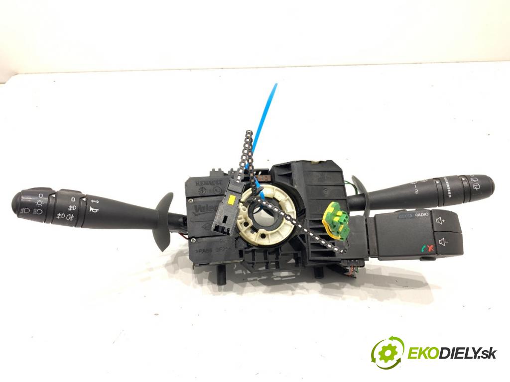 RENAULT TWINGO II liftback 2012 55 kW 1.5 dCi 75 1461 Prepínač kombinovaný 8201193544 (Prepínacie páčky pod volantom)