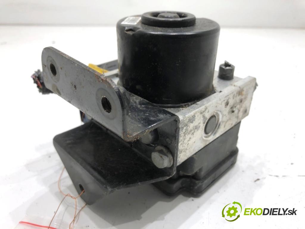 RENAULT TWINGO II liftback 2012 55 kW 1.5 dCi 75 1461 Pumpa ABS 8201065089 (Pumpa ABS)