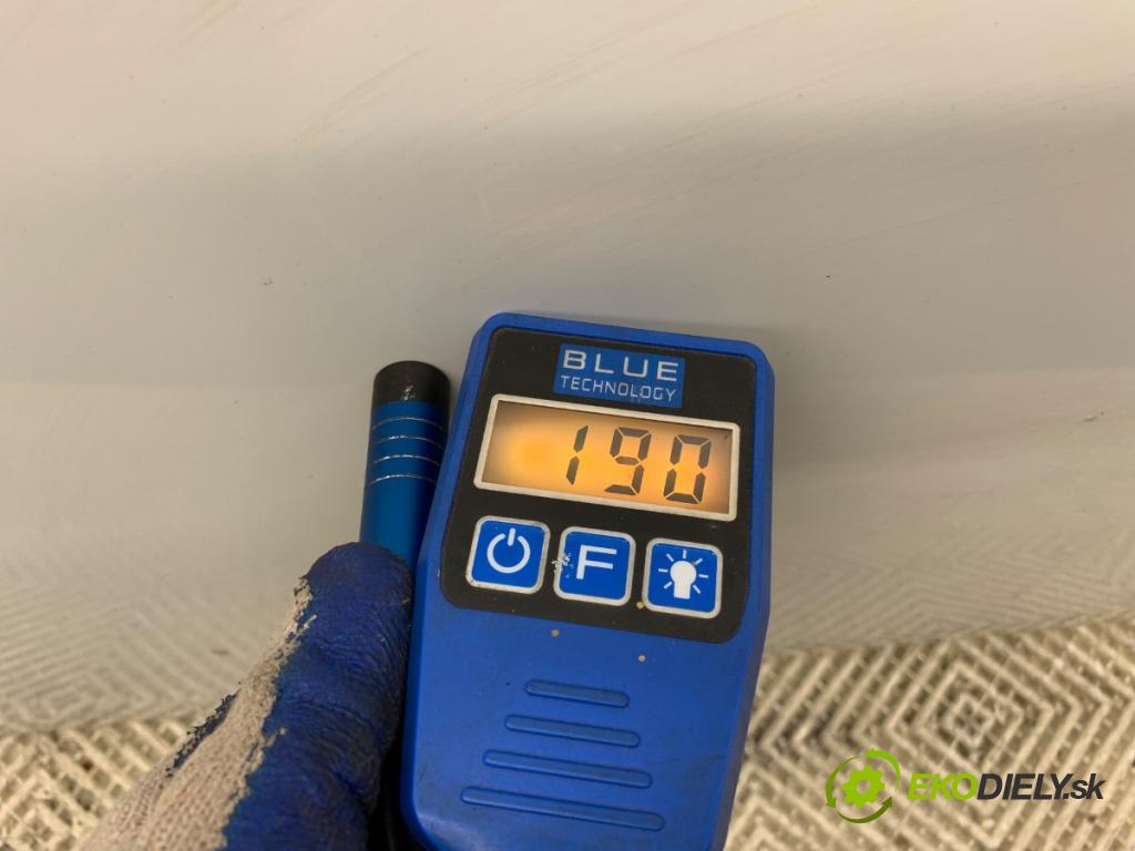 RENAULT TWINGO II liftback 2012 55 kW 1.5 dCi 75 1461 kapota  (Kapota)