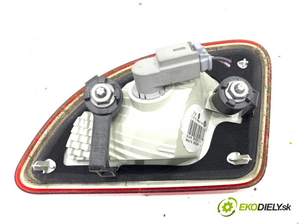 RENAULT TWINGO II liftback 2012 55 kW 1.5 dCi 75 1461 světlo pravý zadní část vnitřní 265503882R