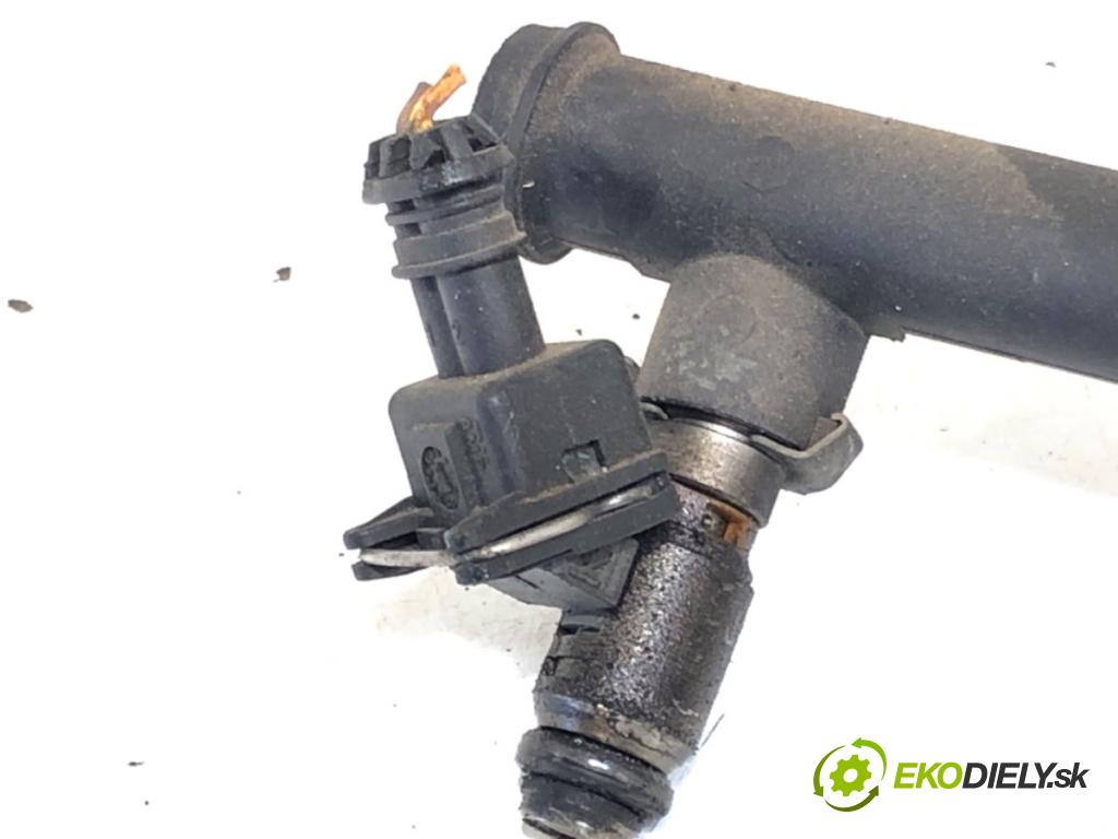 RENAULT ESPACE IV nadwozie wielkoprzestrzenne (MPV) 2003 120 kW 2.0 Turbo (JK0A, JK0B, JK0N) 1998 Lišta vstrekovacia 8200053030 (Vstrekovacia lišta)