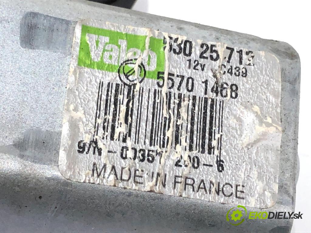 FIAT GRANDE PUNTO liftback 2006 48 kW 1.2 1242 motor stěračů zadní část 55701468