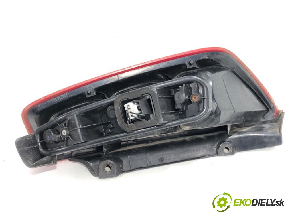 FIAT GRANDE PUNTO liftback 2006 48 kW 1.2 1242 světlo levý zadní část