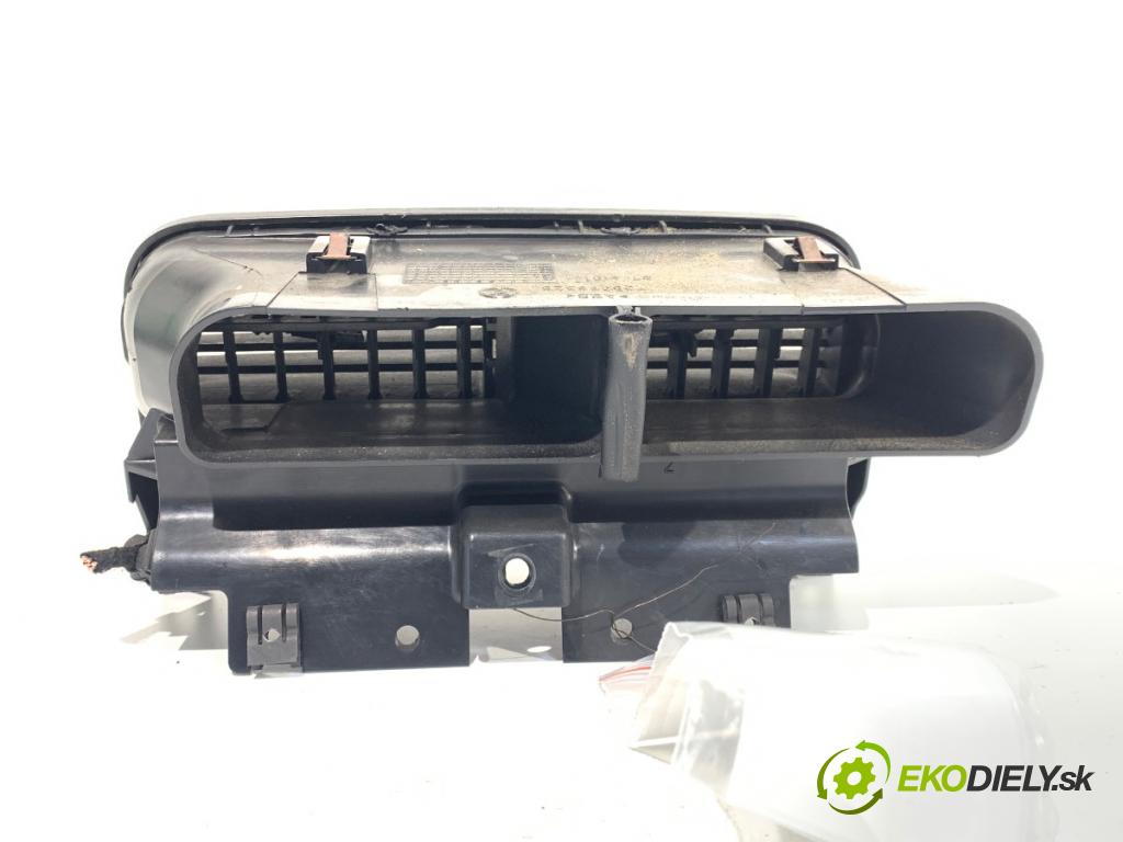 FIAT GRANDE PUNTO liftback 2006 48 kW 1.2 1242 mří topení přední část