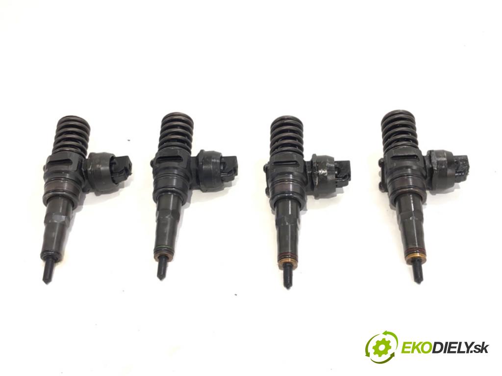 VW GOLF V liftback 2005 77 kW 1.9 TDI 1896 vstříkovače 038130073AG