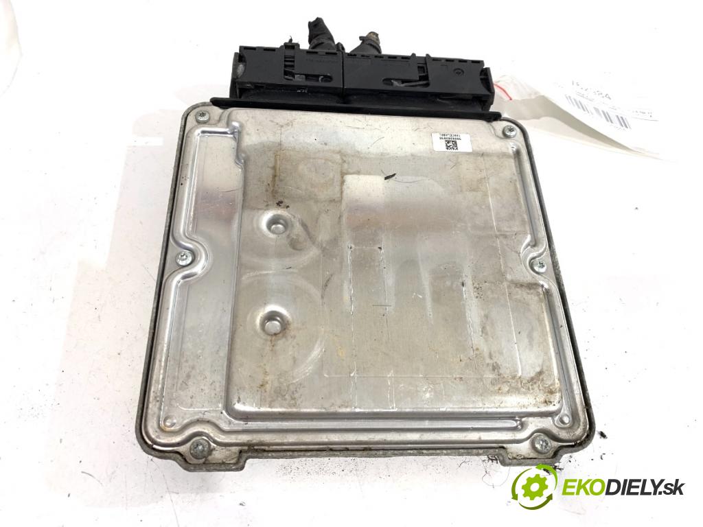 VW GOLF V liftback 2005 77 kW 1.9 TDI 1896 riadiaca jednotka Motor 03G906016CB (Riadiaca jednotka)