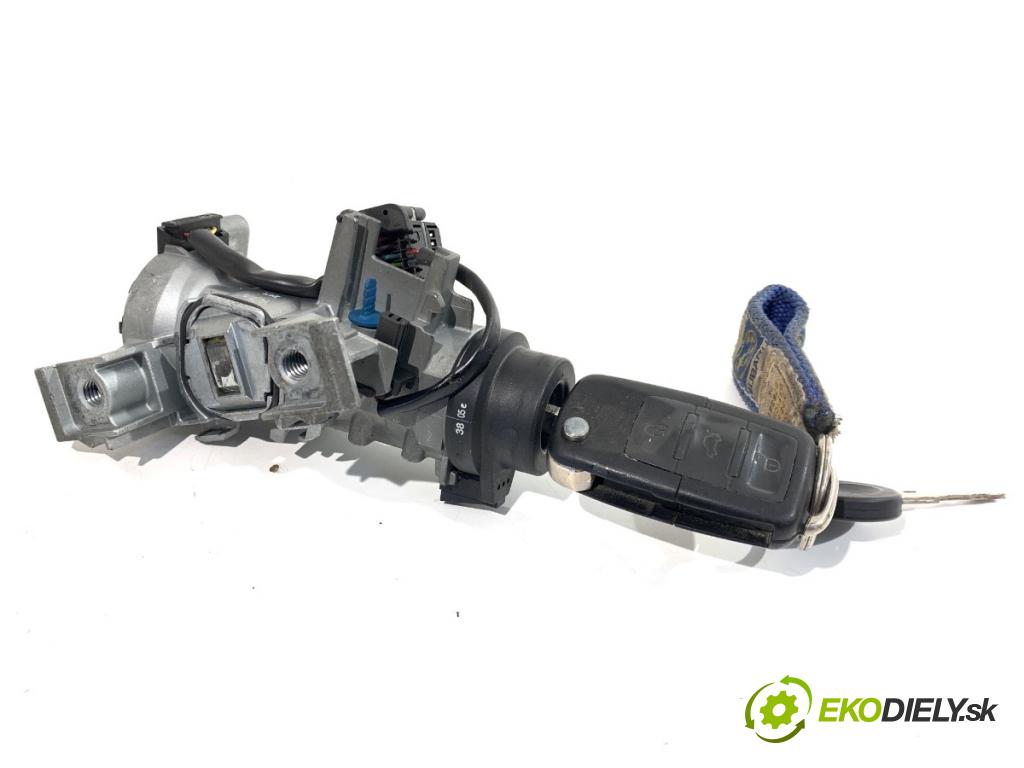 VW GOLF V liftback 2005 77 kW 1.9 TDI 1896 spinačka 1K0905851B (Spínacia skrinka)