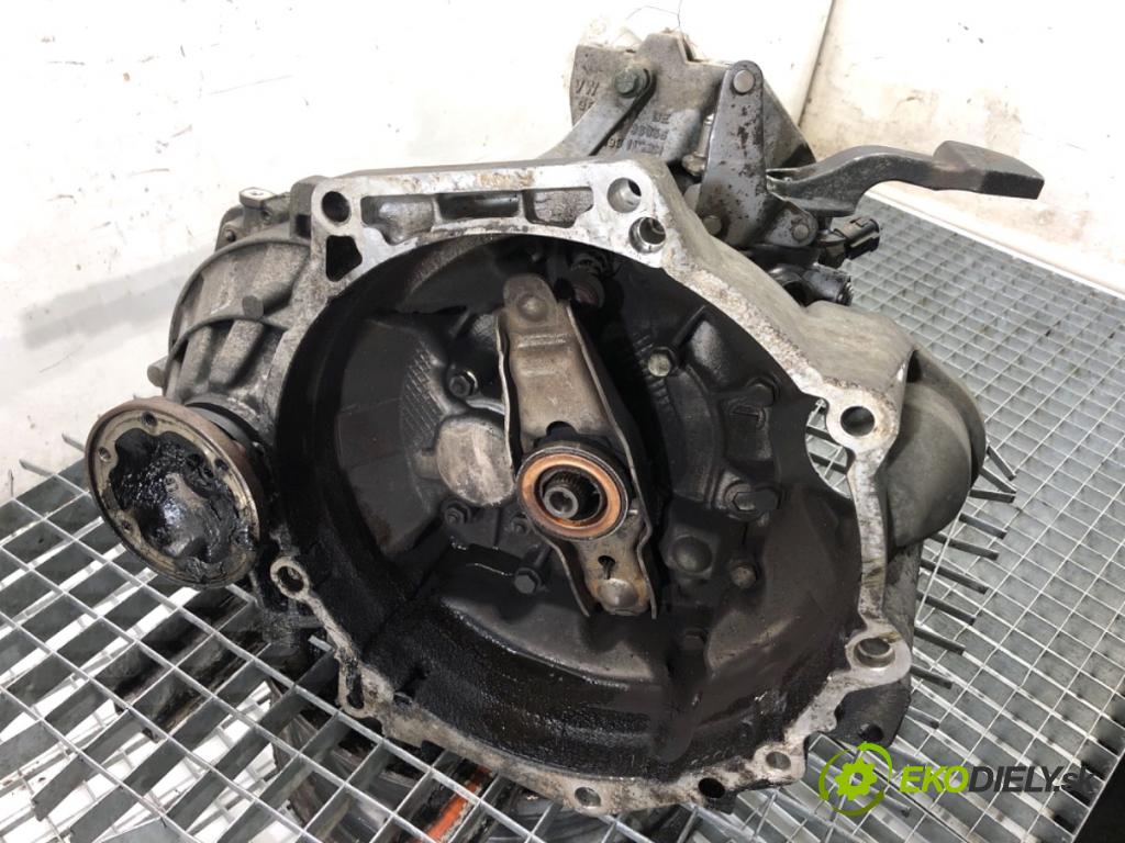 VW GOLF V liftback 2005 77 kW 1.9 TDI 1896 převodovka GQQ (Převodovka)