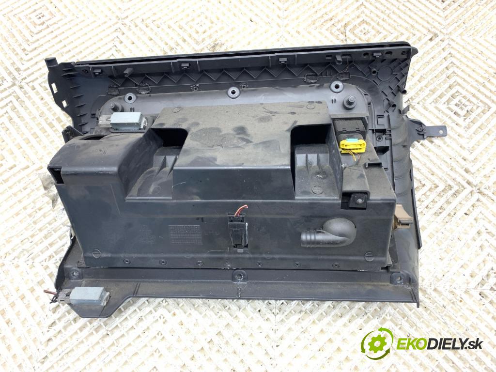 VW GOLF V liftback 2005 77 kW 1.9 TDI 1896 přihrádka kastlík spolujezdce 1K1857290 (Přihrádka (kastlík))