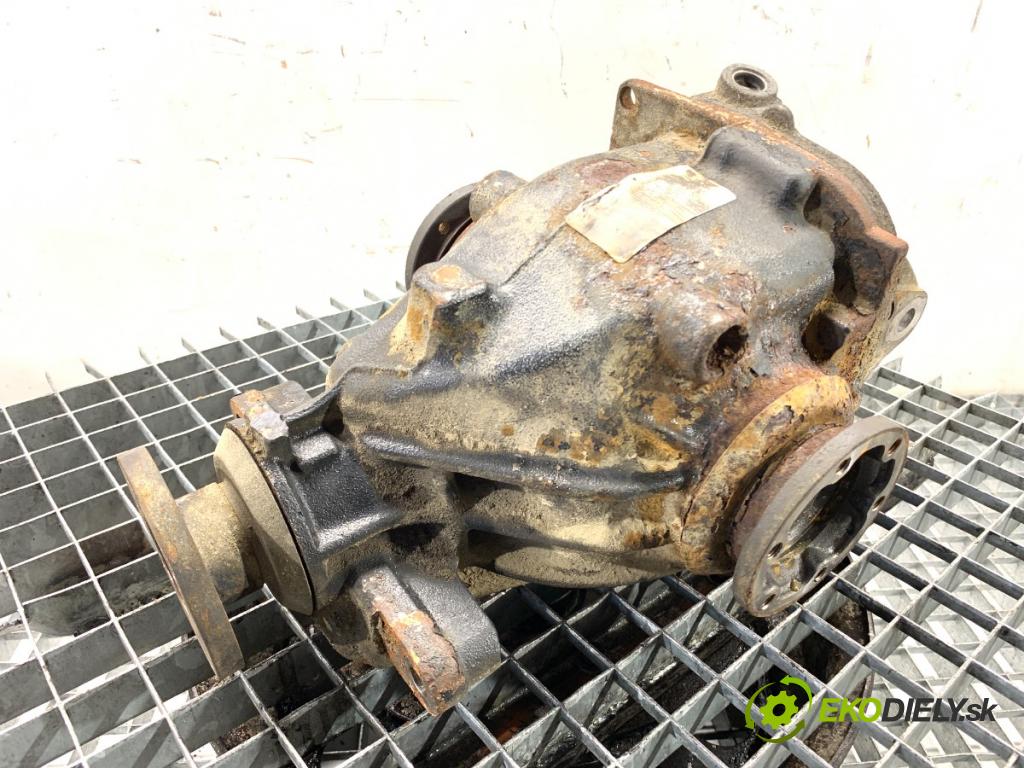BMW E46 sedan 2002 85 kW 316 i 1596 Most diferenciál zadní část 1428168