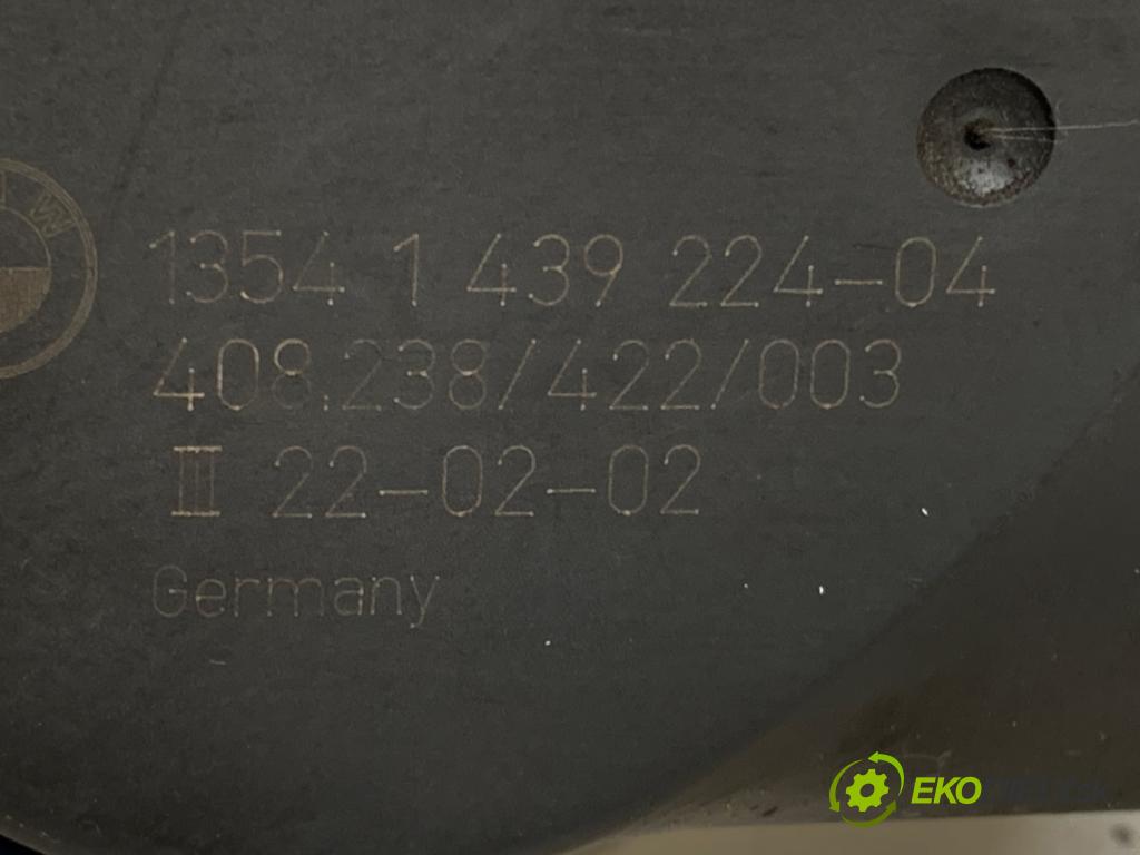 BMW E46 sedan 2002 85 kW 316 i 1596 Škrtiaca klapka 1439224 (Škrtiaca klapka)