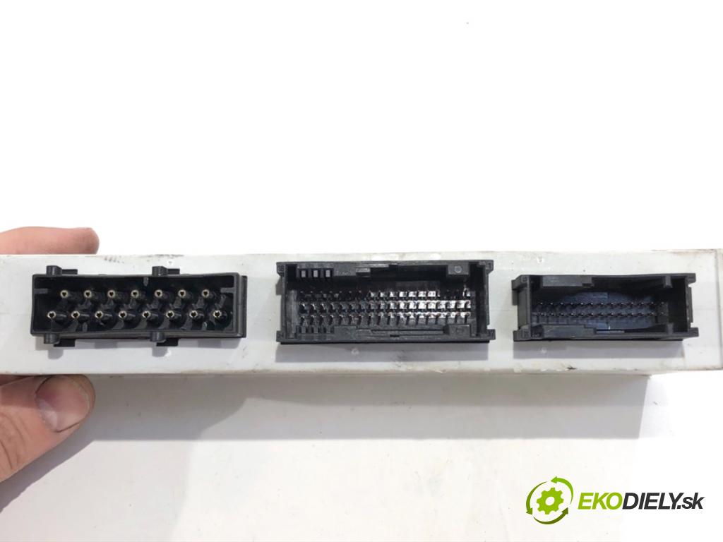 BMW E46 sedan 2002 85 kW 316 i 1596 Modul komfortu  (Modul komfortu)