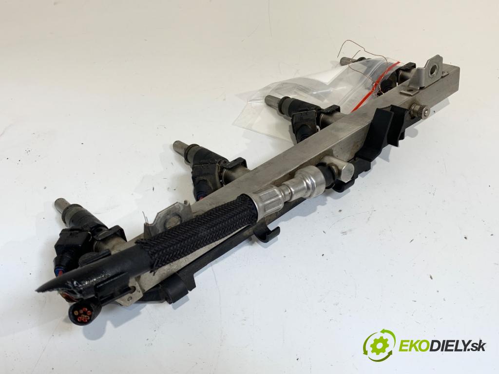 BMW E46 sedan 2002 85 kW 316 i 1596 Lišta vstrekovacia 7506158 (Vstrekovacia lišta)