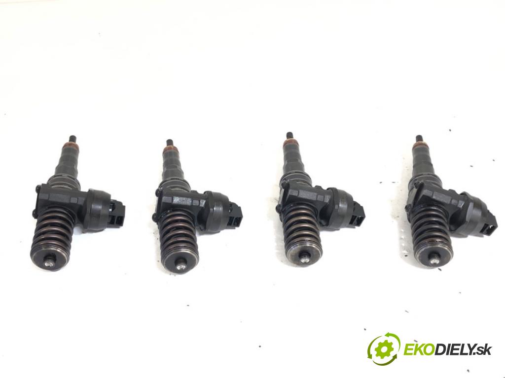 VW GOLF V liftback 2004 77 kW 1.9 TDI 1896 vstrekovače 038130073AG