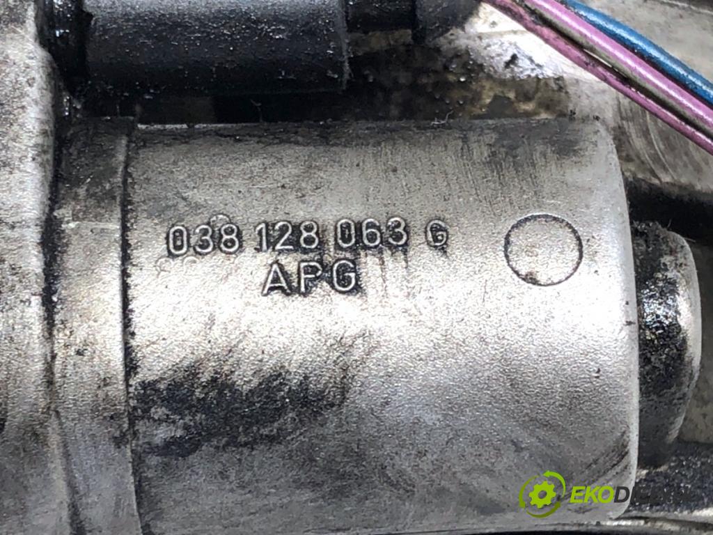 VW GOLF V liftback 2004 77 kW 1.9 TDI 1896 Škrtiaca klapka 038128063G (Škrtiaca klapka)