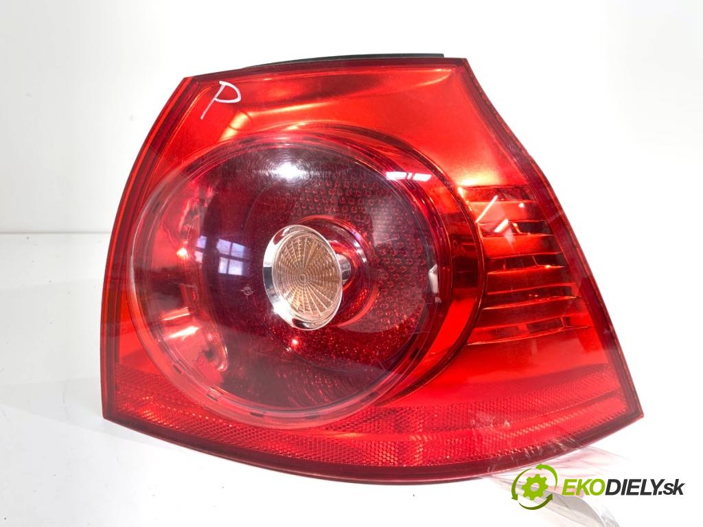 VW GOLF V liftback 2004 77 kW 1.9 TDI 1896 světlo pravý zadní část 1K6945096E