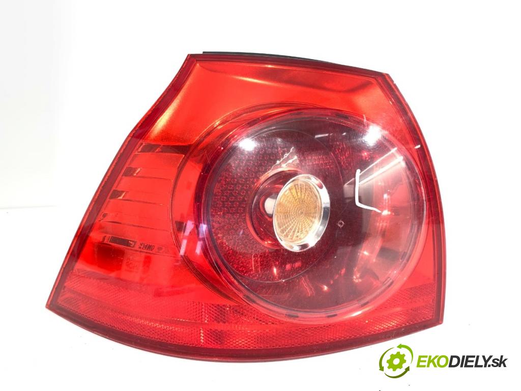 VW GOLF V liftback 2004 77 kW 1.9 TDI 1896 světlo levý zadní část 1K6945095E