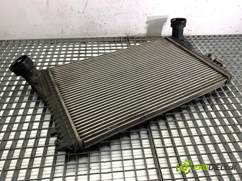 VW GOLF V liftback 2004 77 kW 1.9 TDI 1896 intercooler 1K0145803 (Intercooler (chladič stlačeného vzduchu))